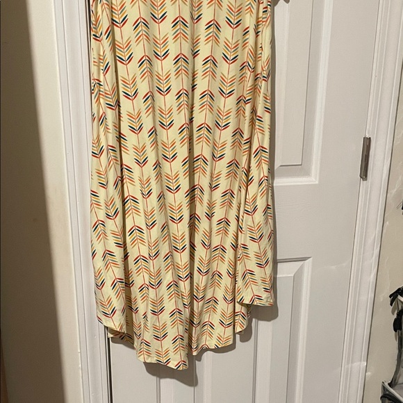 LuLaRoe Cream High Low Dress with Red and Blue Pattern - Picture 7 of 14